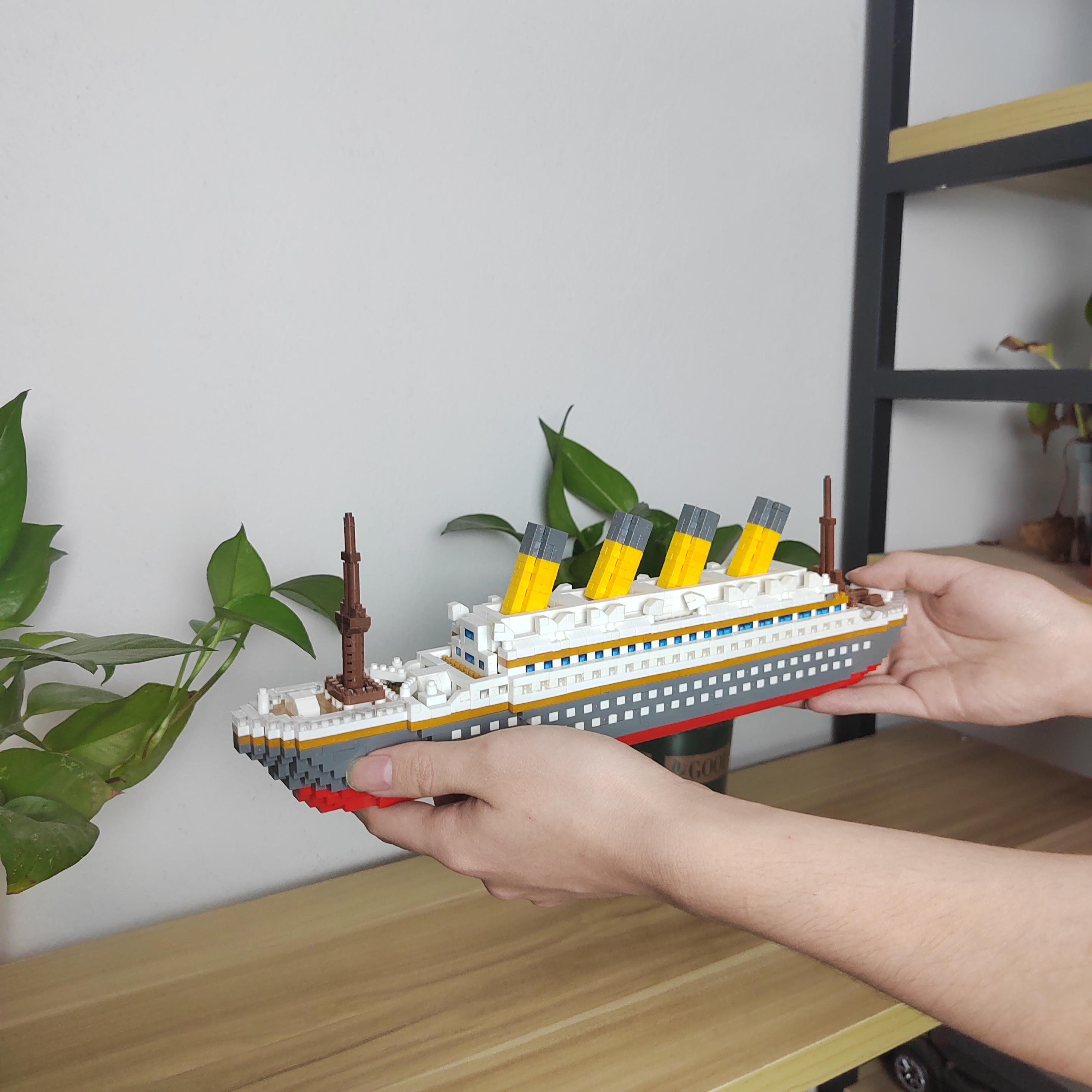 Exquisite Titanic Micro Mini B - Science Olympiad avaliação e preço